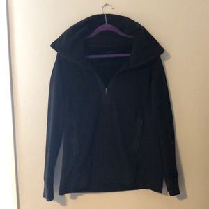 Lululemon sweatshirt